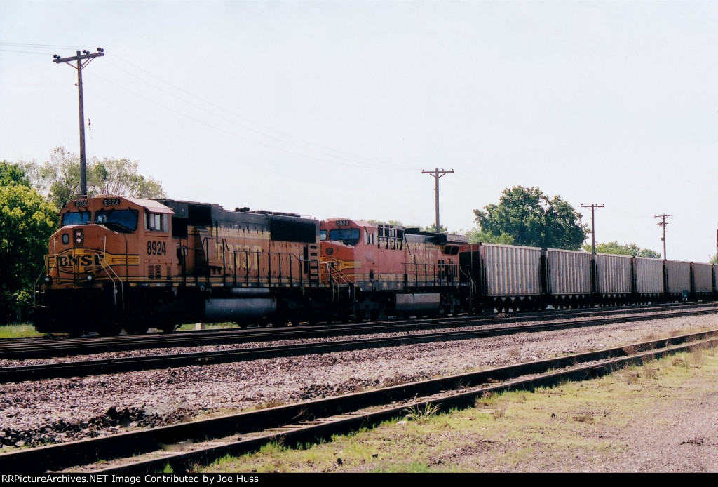 BNSF 8924 West